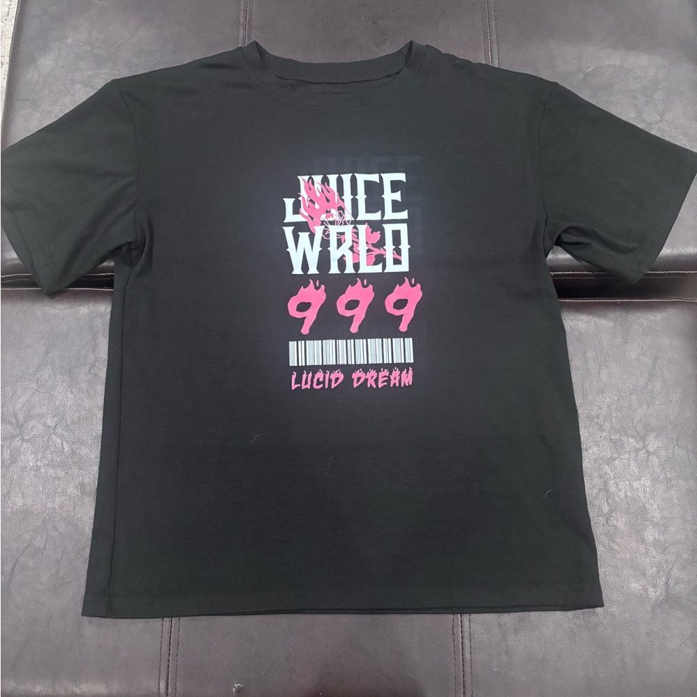 Source Unknown Black Tee with Pink and White Graphic